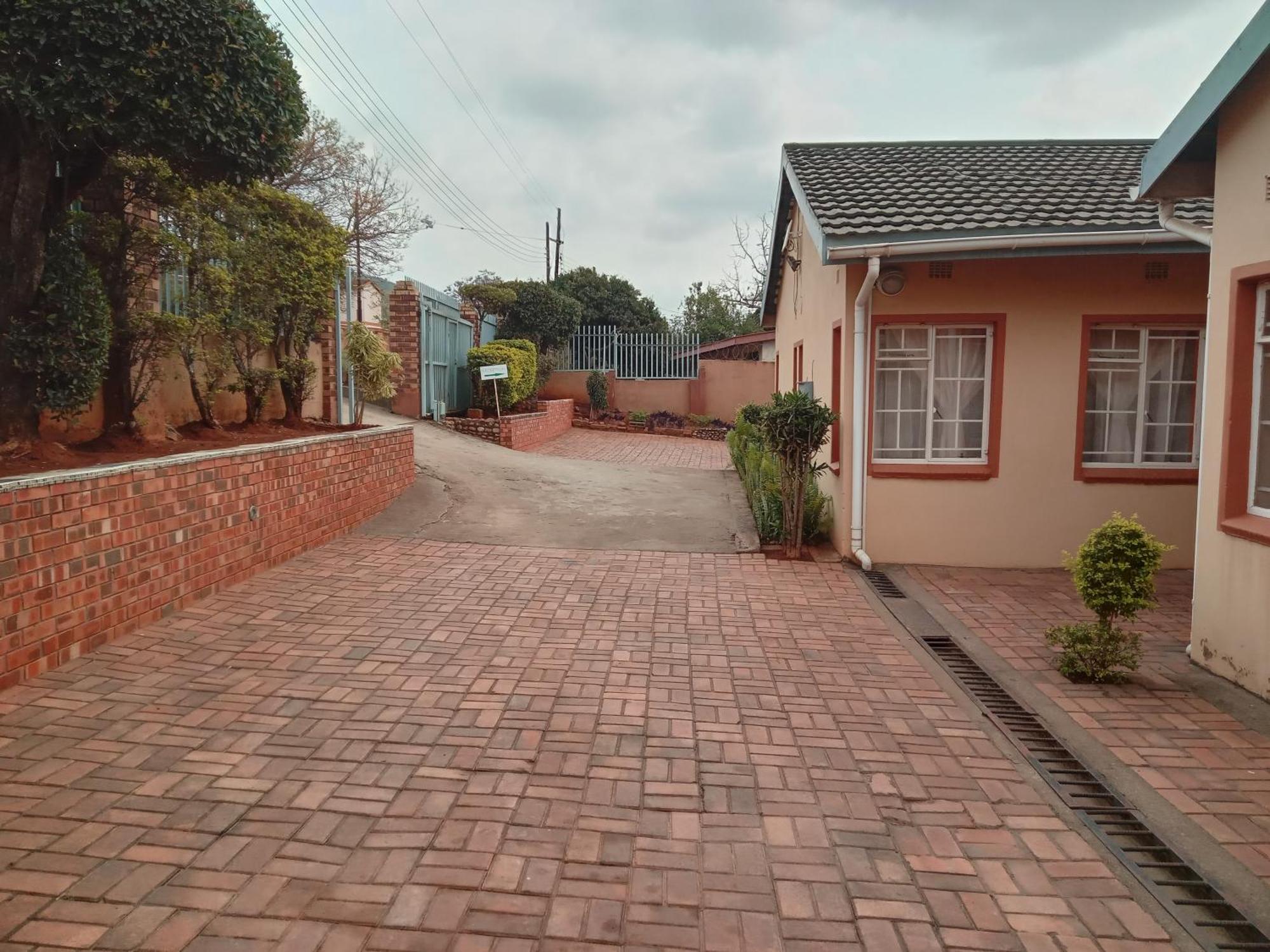 Vuya Nathi Bed And Breakfast Manzini Exterior photo